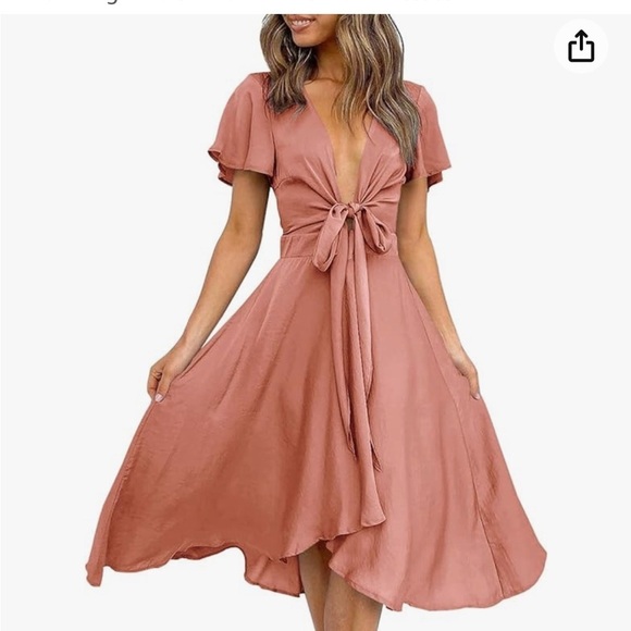 Dresses & Skirts - NWOT Coral Formal Dress Dress Size Large